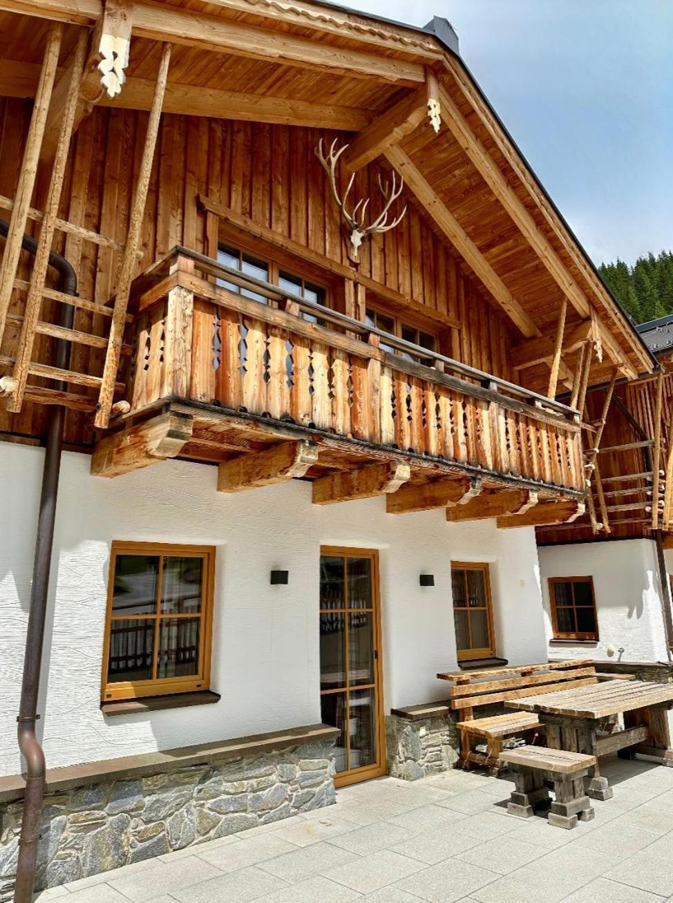 Firstpeak Chalets Zauchensee Exteriör bild